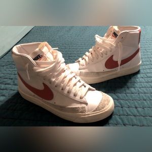 Nike blazers , white orange and grey , size 7.5 in women’s !!